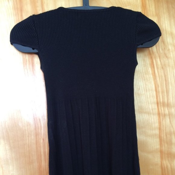 Two Sweaters - Picture 5 of 5